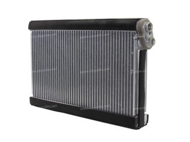 Wärmetausche Verdampfer EVAPORATEUR ISUZU CLAAS | 0.900.7272.6 - 090072726 - 73523AG01A - 77900-1H281 - 8980741200 - 98074120 |